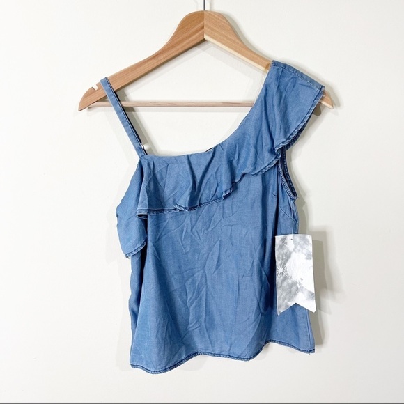 Crave Fame by Almost Famous Blue Medium Wash Chambray Ruffle One Shoulder Top S - Picture 1 of 6